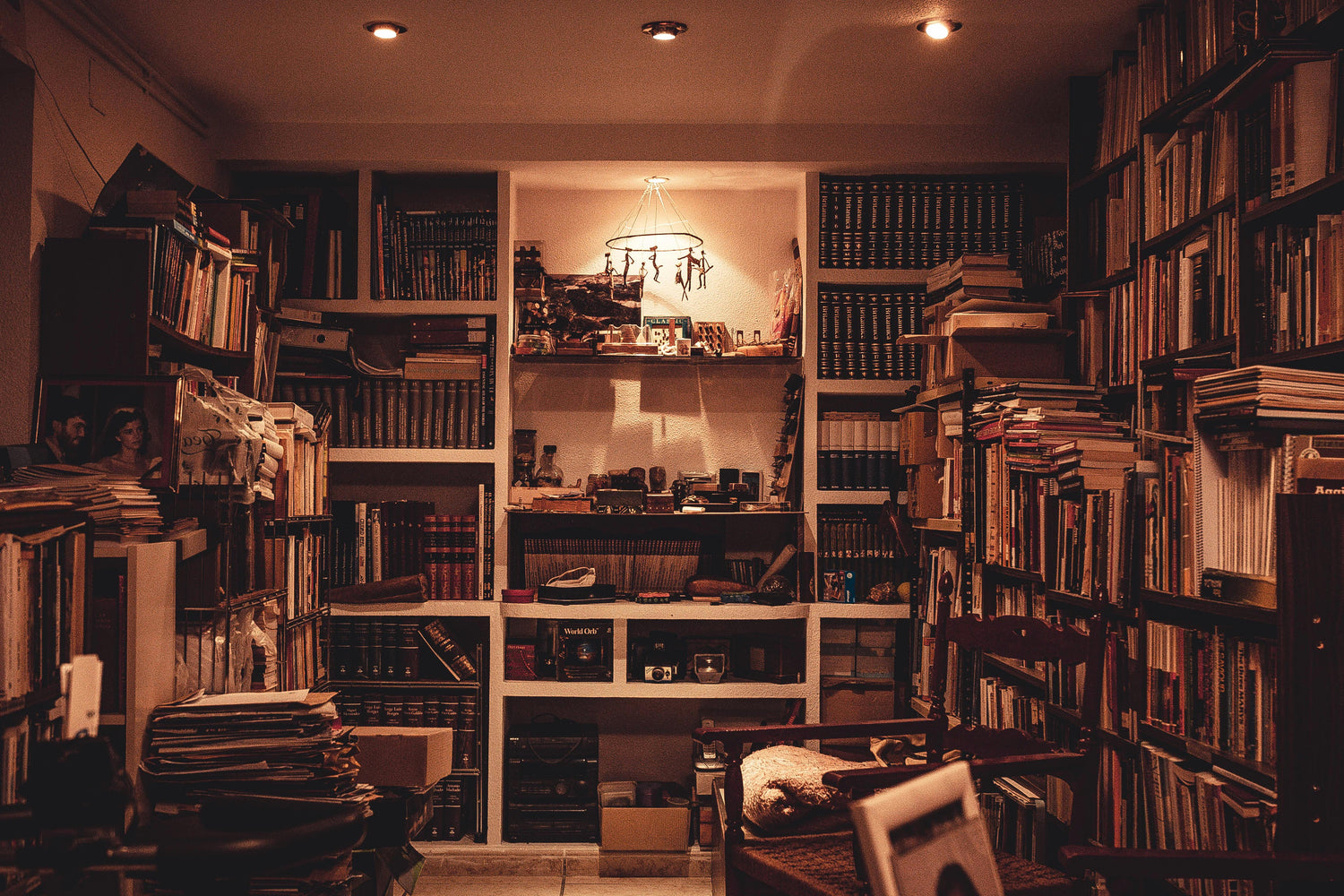 Brown Aesthetic Decor - StudySphere